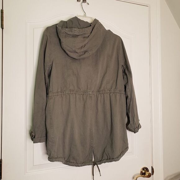 Forever 21 Jacket - Picture 6 of 8